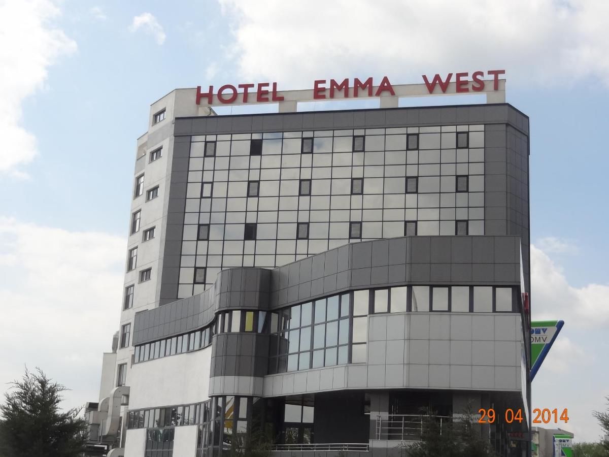 Отель Hotel Emma West Крайова-4